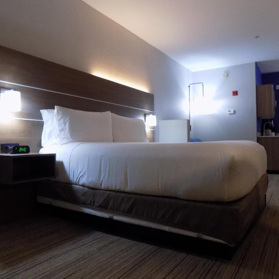 Holiday Inn Express Hotel & Suites Mission-Mcallen Area, An Ihg Hotel Bagian luar foto