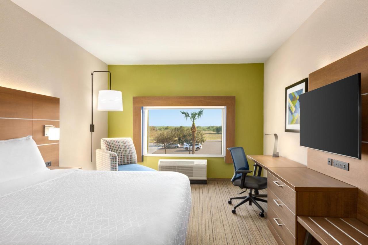 Holiday Inn Express Hotel & Suites Mission-Mcallen Area, An Ihg Hotel Bagian luar foto