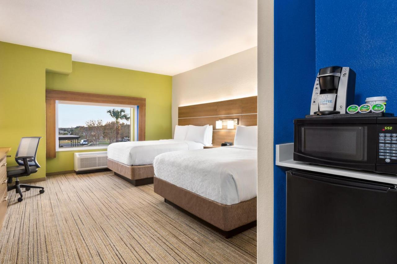 Holiday Inn Express Hotel & Suites Mission-Mcallen Area, An Ihg Hotel Bagian luar foto