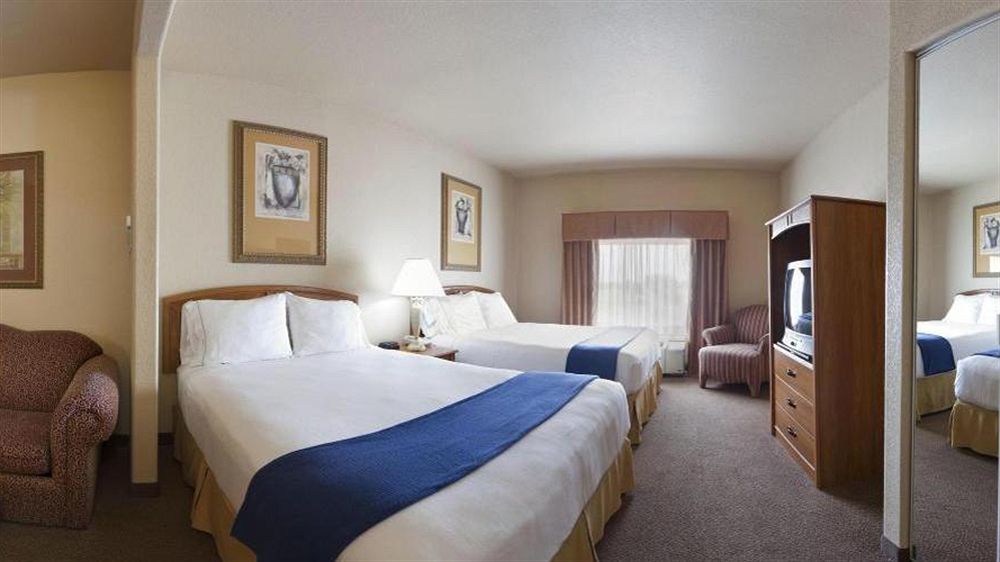 Holiday Inn Express Hotel & Suites Mission-Mcallen Area, An Ihg Hotel Bagian luar foto